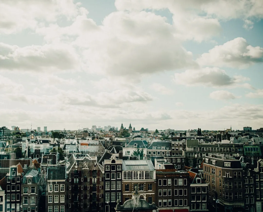 Amsterdam diqqatga sazovor joylari — Niderlandiya sayohati
