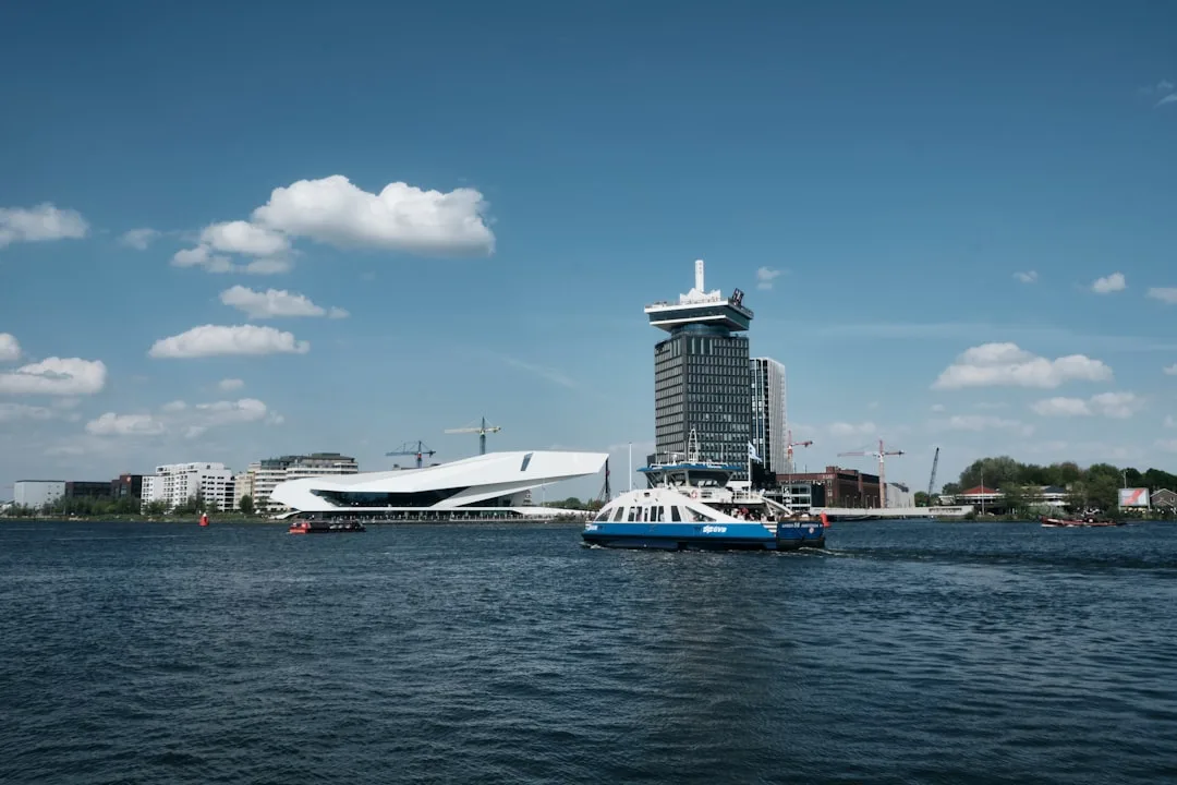 Amsterdam panoramasi — UzAirDesk aviachiptalar
