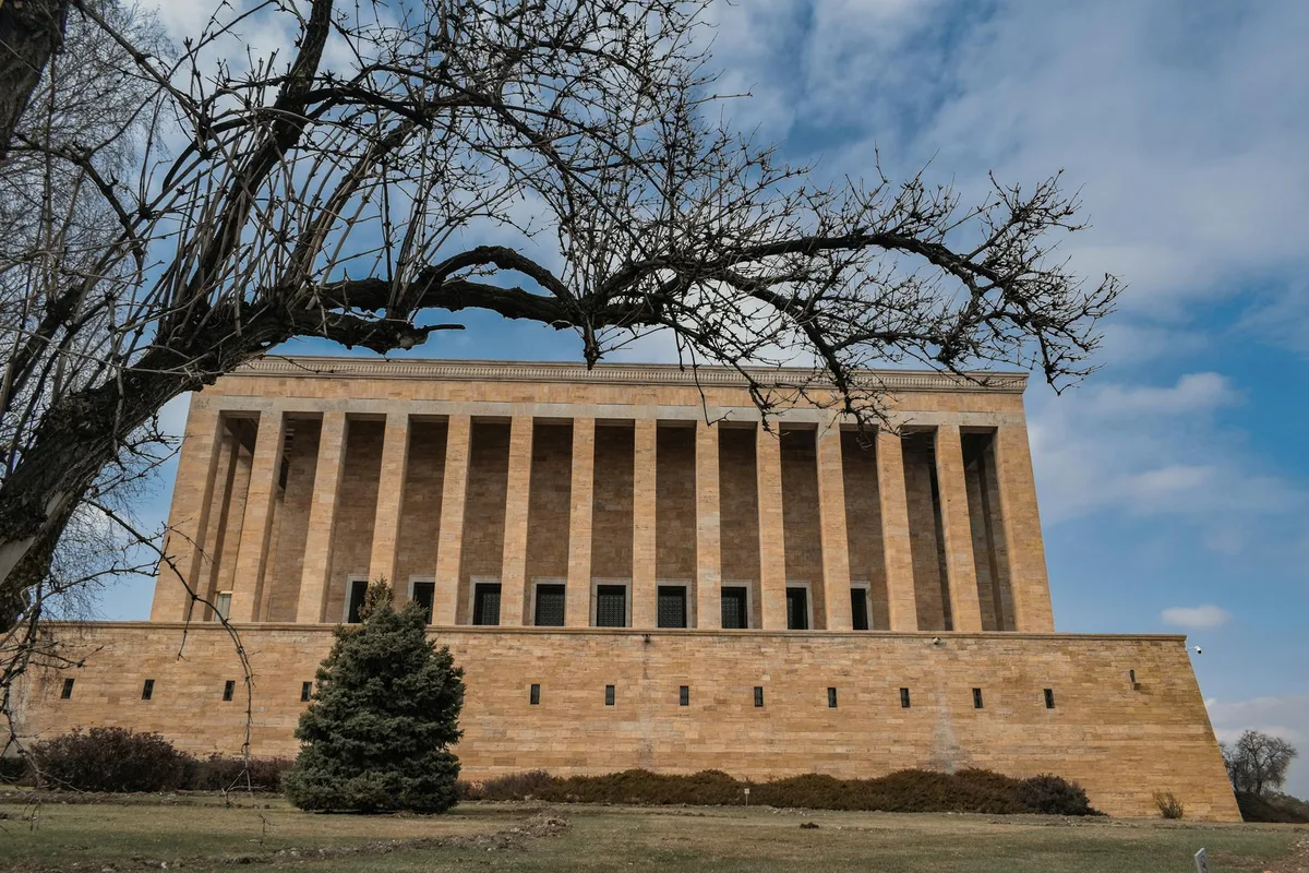 Toshkentdan Ankaraga aviachiptalar — Ankara shahri