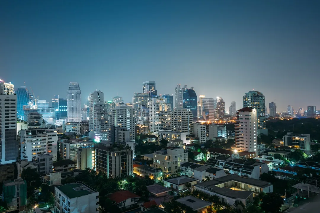 Bangkok ko'chalari — Tailand vizasi