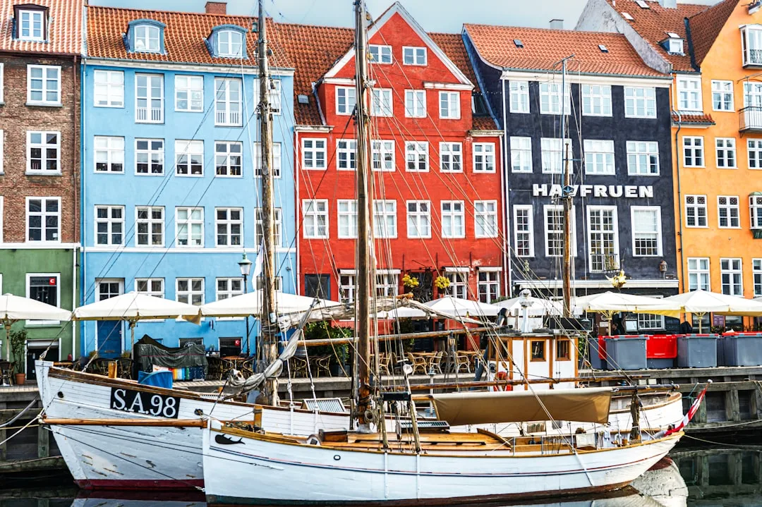 TAS → CPH — Kopengagen parvoz
