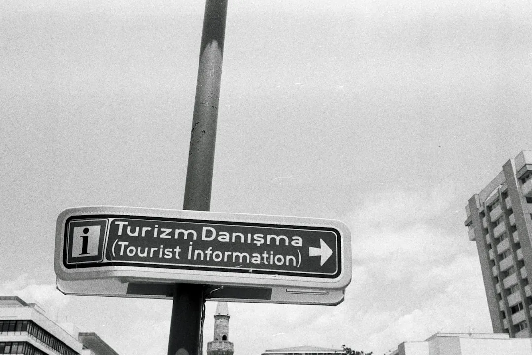 TAS → ADB — Izmir parvoz