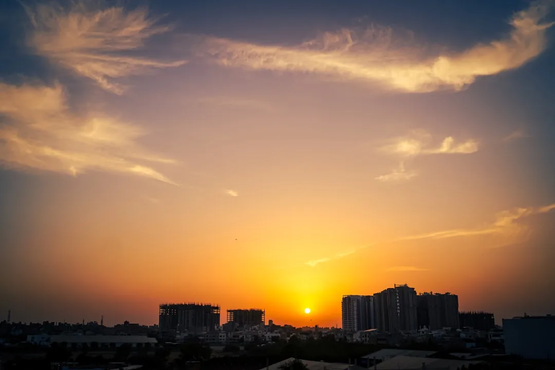 Toshkentdan Karachi parvozi — narx va bron