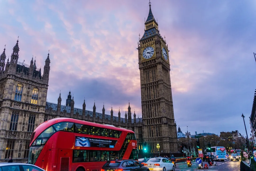 London — O'zbekistondan xalqaro parvoz