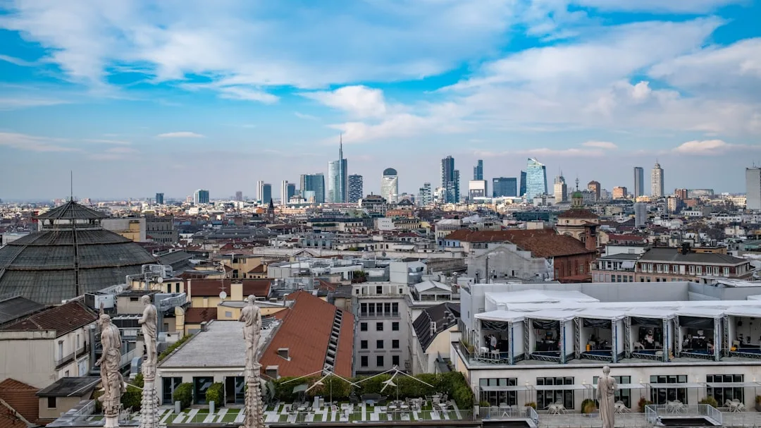 Milan ko'chalari — Italiya vizasi