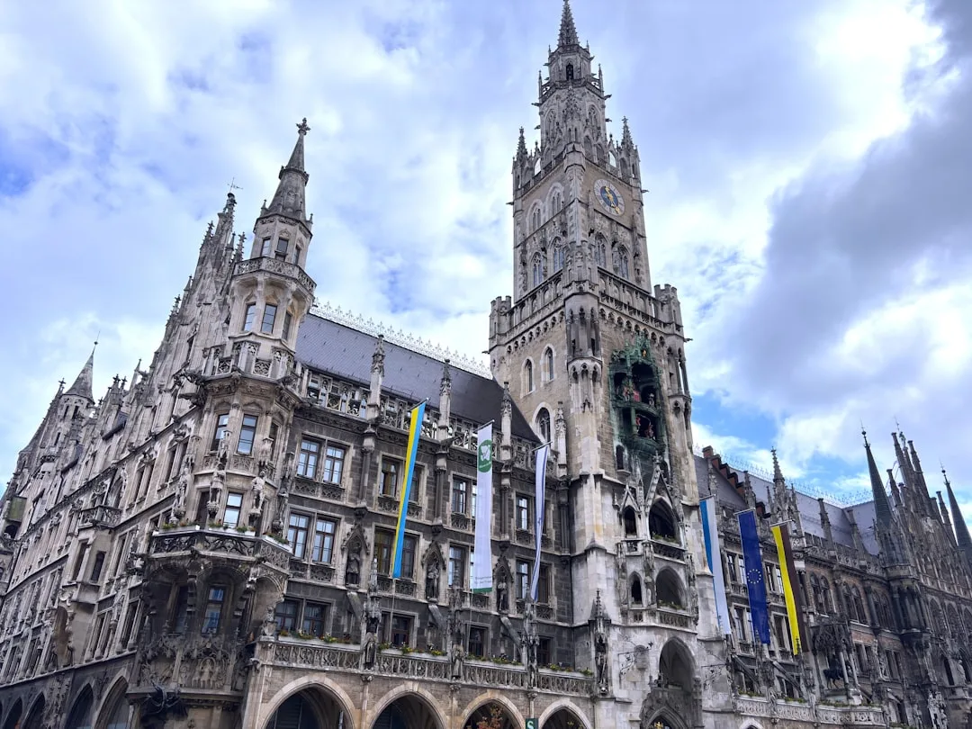 TAS → MUC — Myunxen parvoz