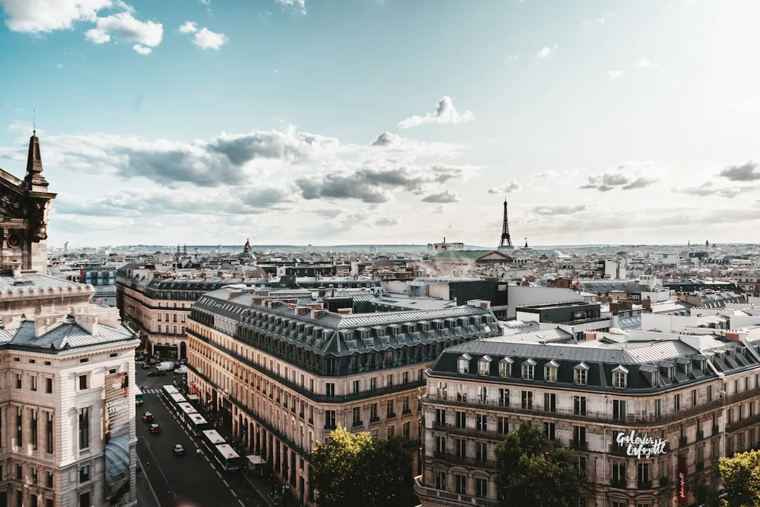Parij panoramasi — UzAirDesk aviachiptalar