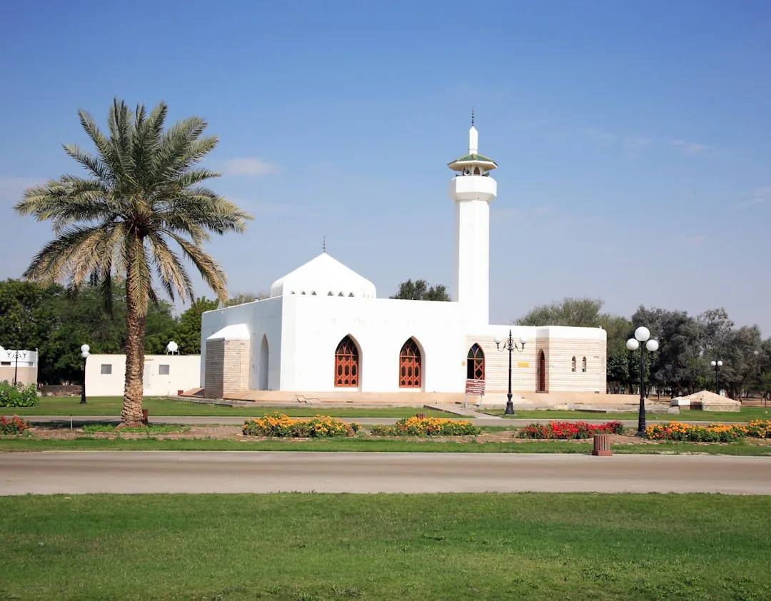 Sharjah ko'chalari — BAA vizasi