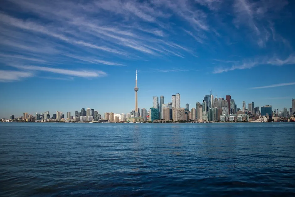 Toronto manzarasi — arzon aviachiptalar UzAirDesk